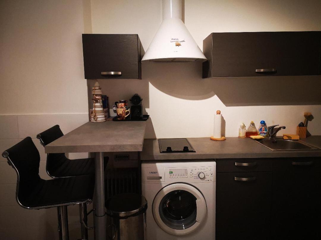 Superbe Studio Meuble Cosy Avec Lit Superconfort Au Calme Jean Medecin Nice Exterior foto