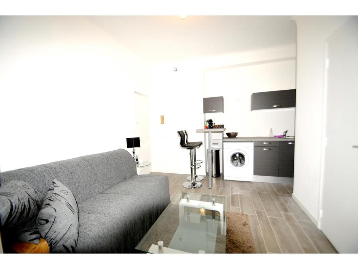 Superbe Studio Meuble Cosy Avec Lit Superconfort Au Calme Jean Medecin Nice Exterior foto